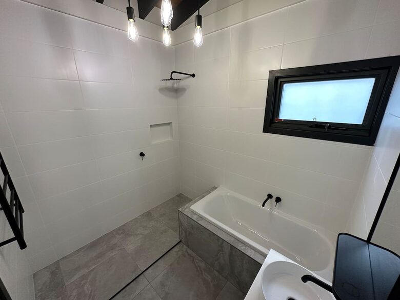 The ultimate mountain escape … for Snow or MTB... with Finnish Sauna - Falls Creek, Australia