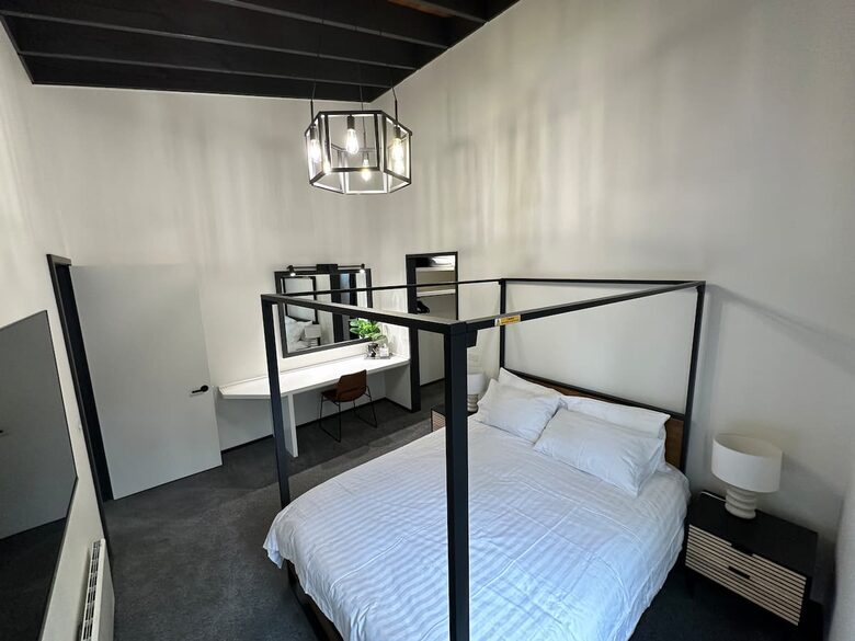 The ultimate mountain escape … for Snow or MTB... with Finnish Sauna - Falls Creek, Australia