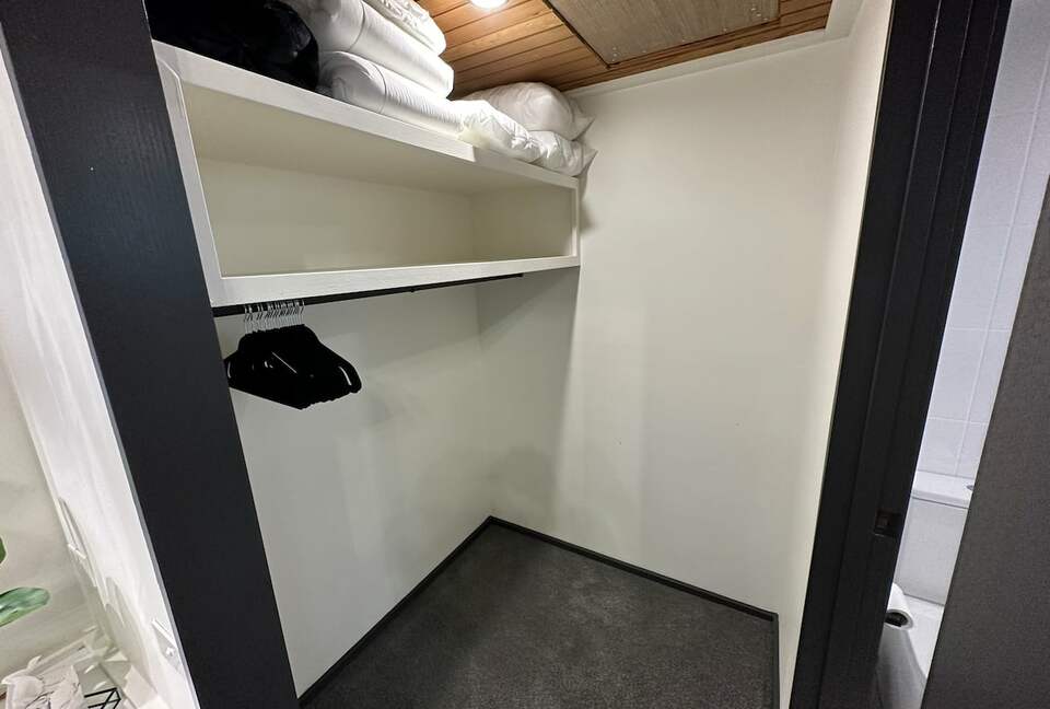 The ultimate mountain escape … for Snow or MTB... with Finnish Sauna - Falls Creek, Australia