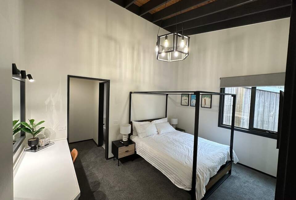 The ultimate mountain escape … for Snow or MTB... with Finnish Sauna - Falls Creek, Australia