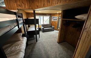 The ultimate mountain escape … for Snow or MTB... with Finnish Sauna - Falls Creek, Australia