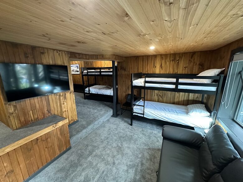 The ultimate mountain escape … for Snow or MTB... with Finnish Sauna - Falls Creek, Australia