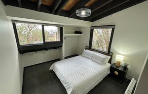 The ultimate mountain escape … for Snow or MTB... with Finnish Sauna - Falls Creek, Australia