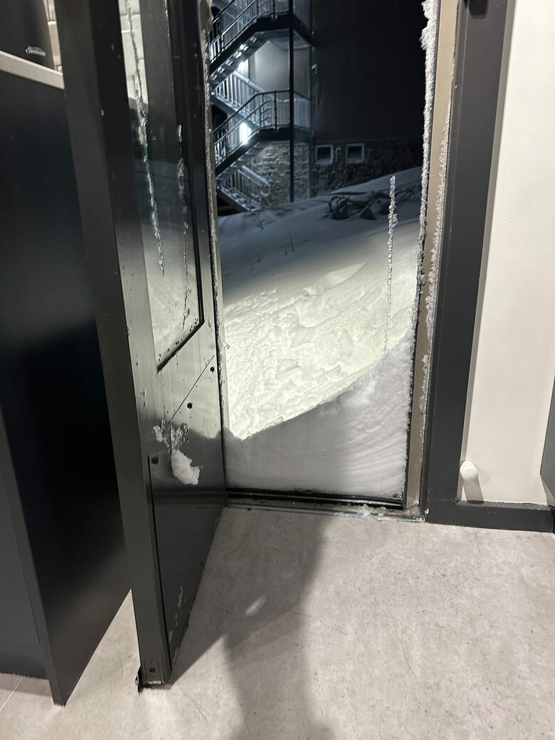 The ultimate mountain escape … for Snow or MTB... with Finnish Sauna - Falls Creek, Australia