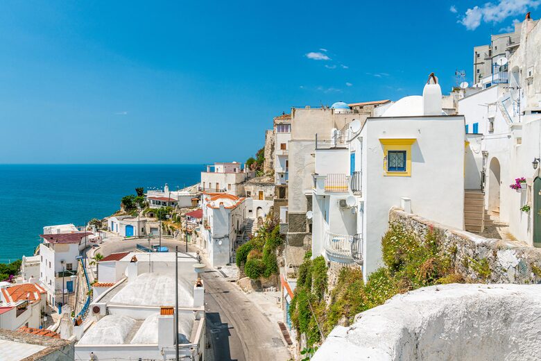 Quiet Coastal Apartment Among Peschici’s White Lanes - Peschici, Italy