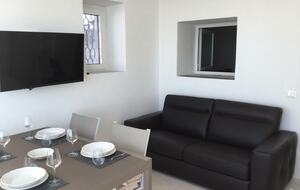 Quiet Coastal Apartment Among Peschici’s White Lanes - Peschici, Italy