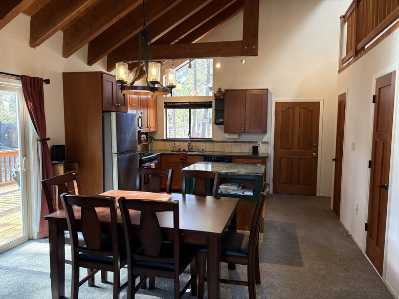 Forest Glen Mountain Retreat in Squaw/Palisades - Olympic Valley, California