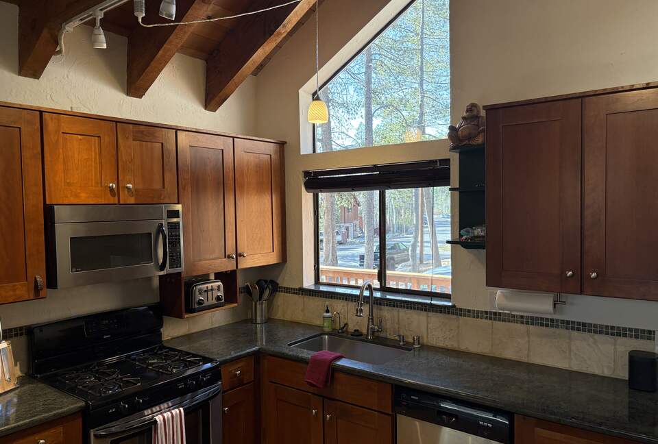 Forest Glen Mountain Retreat in Squaw/Palisades - Olympic Valley, California