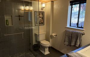 Forest Glen Mountain Retreat in Squaw/Palisades - Olympic Valley, California