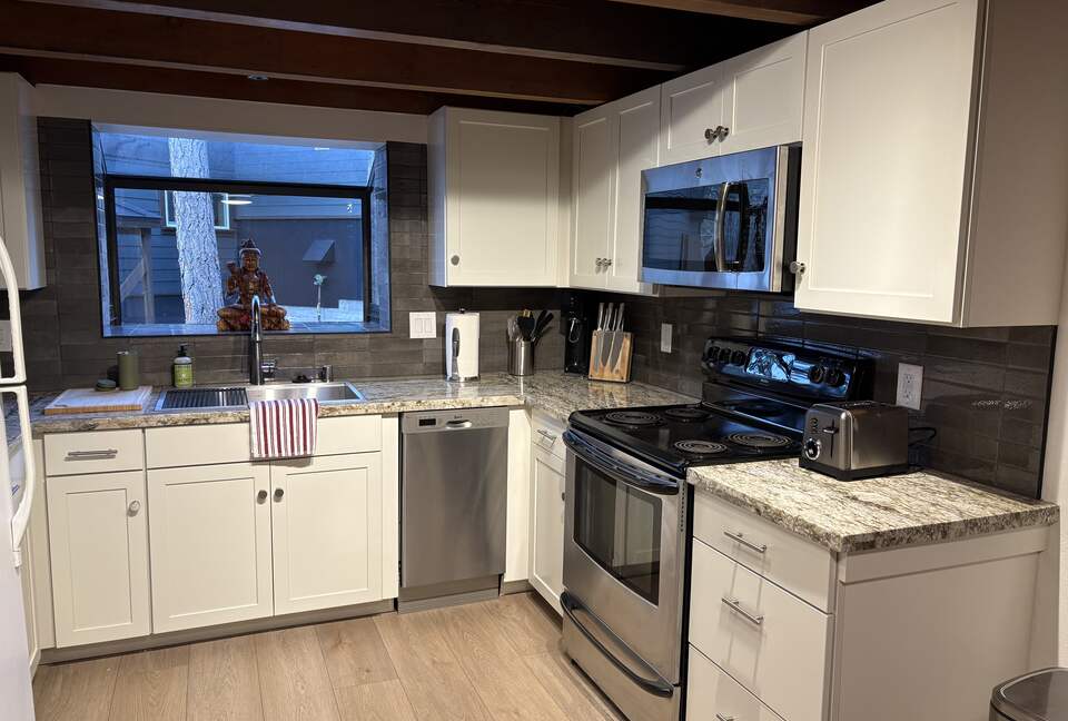 Forest Glen Mountain Retreat in Squaw/Palisades - Olympic Valley, California