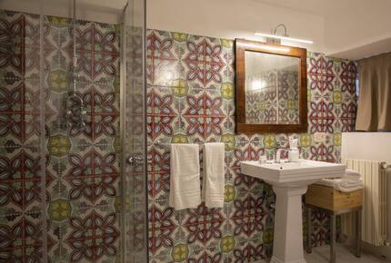 A Room in a 17th-Century Masseria - San Severo, Italy