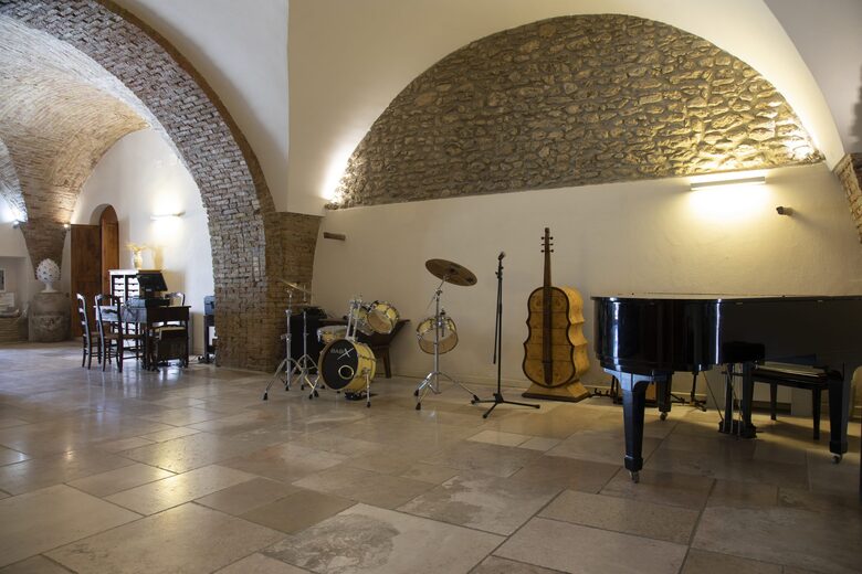 A Room in a 17th-Century Masseria - San Severo, Italy
