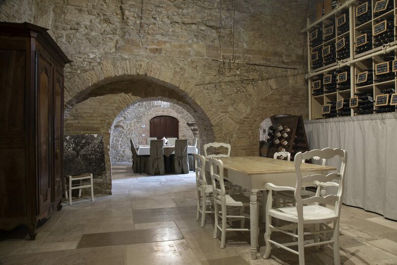 A Room in a 17th-Century Masseria - San Severo, Italy