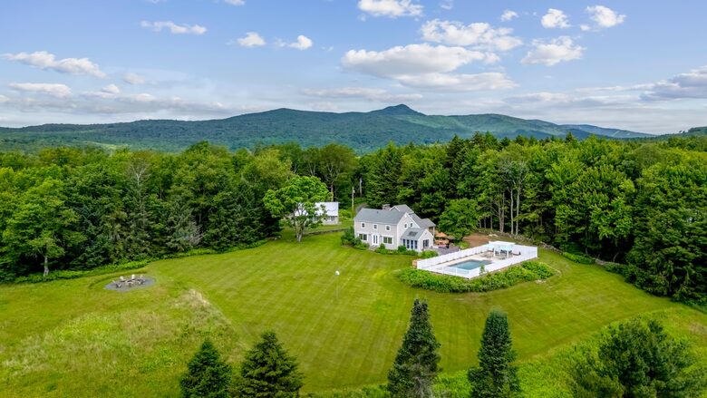 Meadowview Vermont Retreat - Wilmington, Vermont
