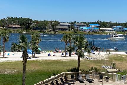 Relaxed Penthouse Coastal Condo at Sailmaker Place - Pensacola, Florida