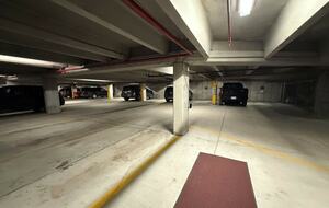 Vail Ski-in Ski-out Condo - Vail, Colorado