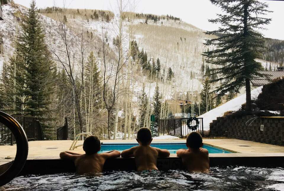 Vail Ski-in Ski-out Condo - Vail, Colorado