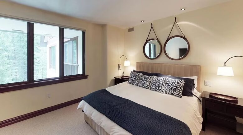 Vail Ski-in Ski-out Condo - Vail, Colorado