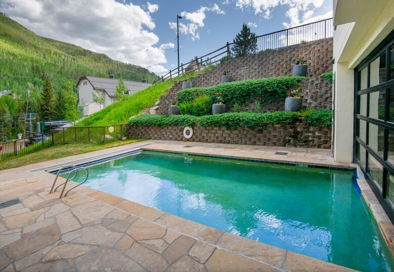 Vail Ski-in Ski-out Condo - Vail, Colorado