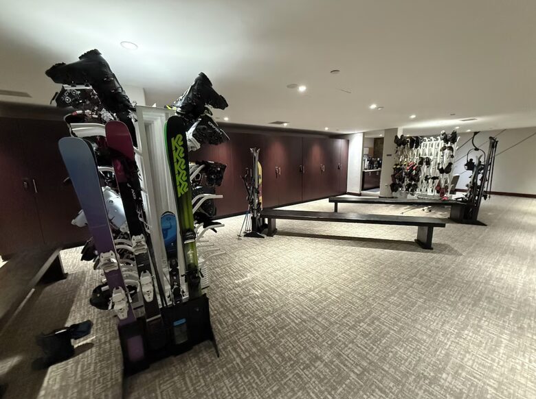 Vail Ski-in Ski-out Condo - Vail, Colorado