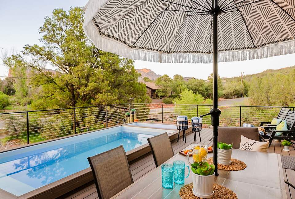 Sedona Sky Deck Escape - Sedona, Arizona