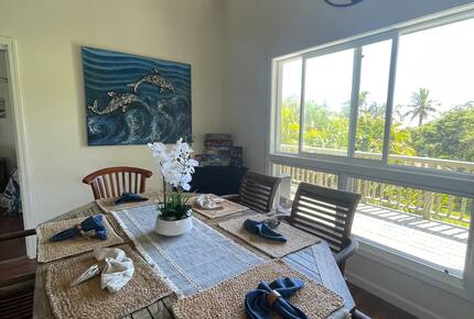 Ocean View Retreat Steps from the Beach - Captain Cook, Hawaii