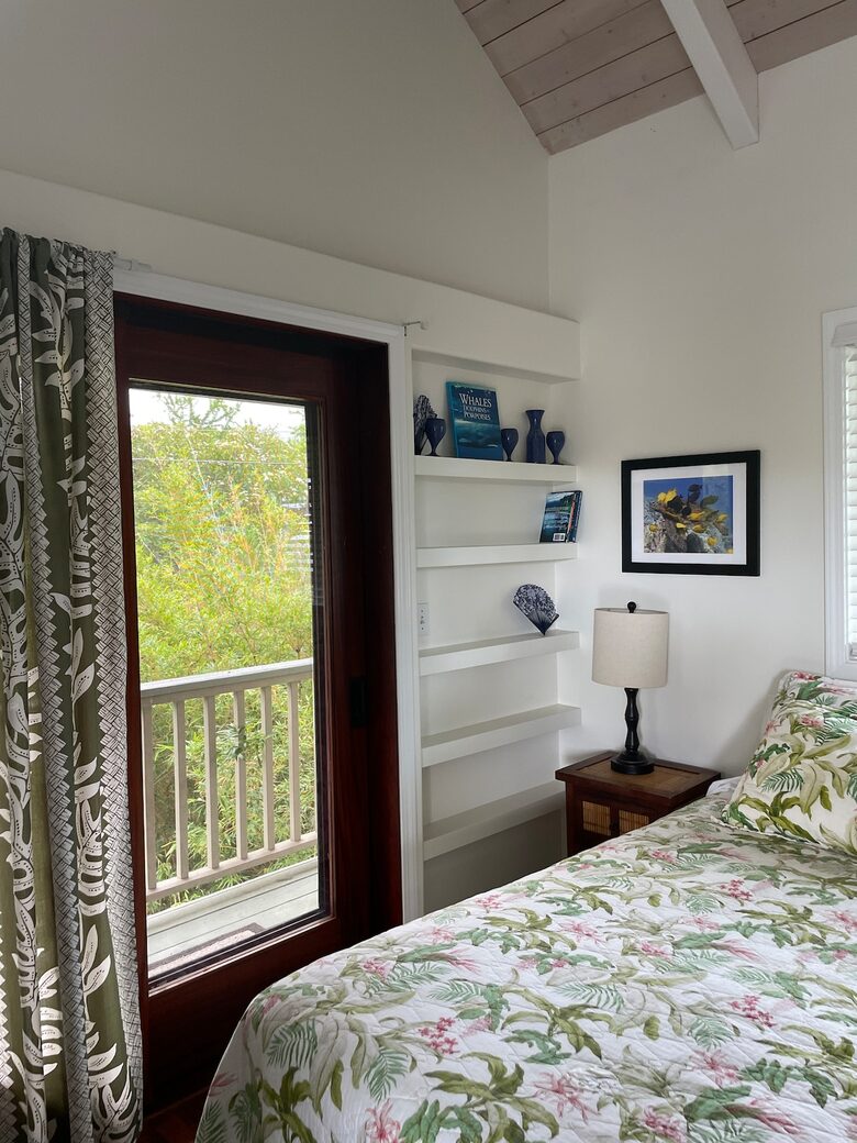 Ocean View Retreat Steps from the Beach - Captain Cook, Hawaii