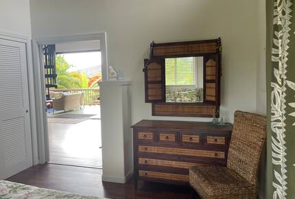 Ocean View Retreat Steps from the Beach - Captain Cook, Hawaii