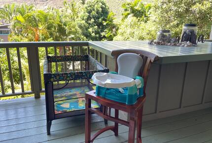 Ocean View Retreat Steps from the Beach - Captain Cook, Hawaii