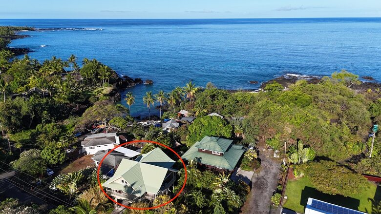 Ocean View Retreat Steps from the Beach - Captain Cook, Hawaii