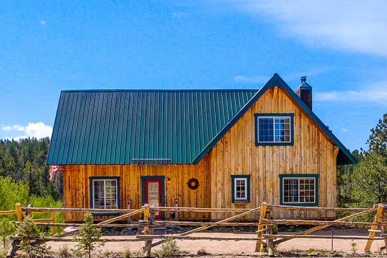 The Divide Alpine Retreat - Divide, Colorado