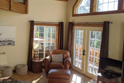 The Divide Alpine Retreat - Divide, Colorado