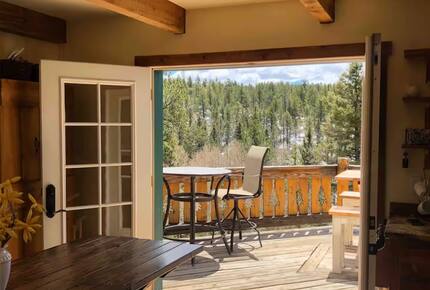 The Divide Alpine Retreat - Divide, Colorado