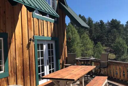 The Divide Alpine Retreat - Divide, Colorado