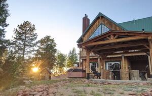 The Divide Alpine Retreat - Divide, Colorado