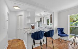 Stylish Coastal Bungalow Minutes from the Ocean - Delray Beach, Florida