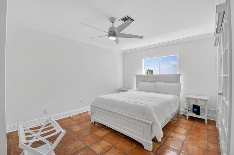 Stylish Coastal Bungalow Minutes from the Ocean - Delray Beach, Florida