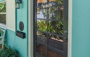 Stylish Coastal Bungalow Minutes from the Ocean - Delray Beach, Florida