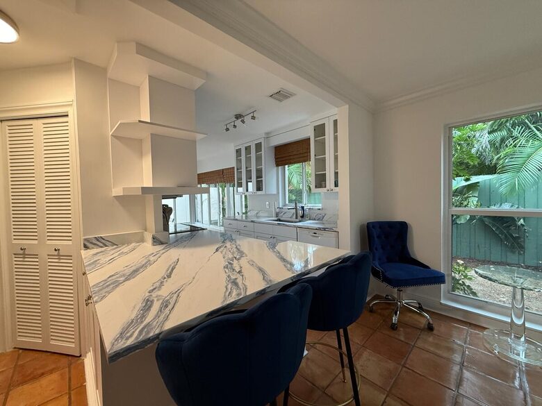 Stylish Coastal Bungalow Minutes from the Ocean - Delray Beach, Florida