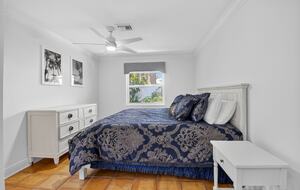 Stylish Coastal Bungalow Minutes from the Ocean - Delray Beach, Florida