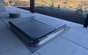 Great hot tub at house