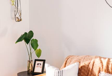 Peaceful Charlotte Getaway Close to the City - Charlotte, North Carolina