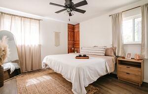 Peaceful Charlotte Getaway Close to the City - Charlotte, North Carolina