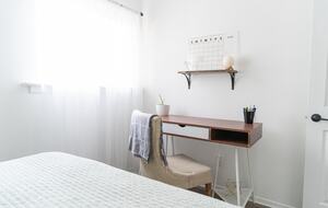 Peaceful Charlotte Getaway Close to the City - Charlotte, North Carolina