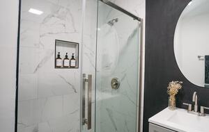 Peaceful Charlotte Getaway Close to the City - Charlotte, North Carolina