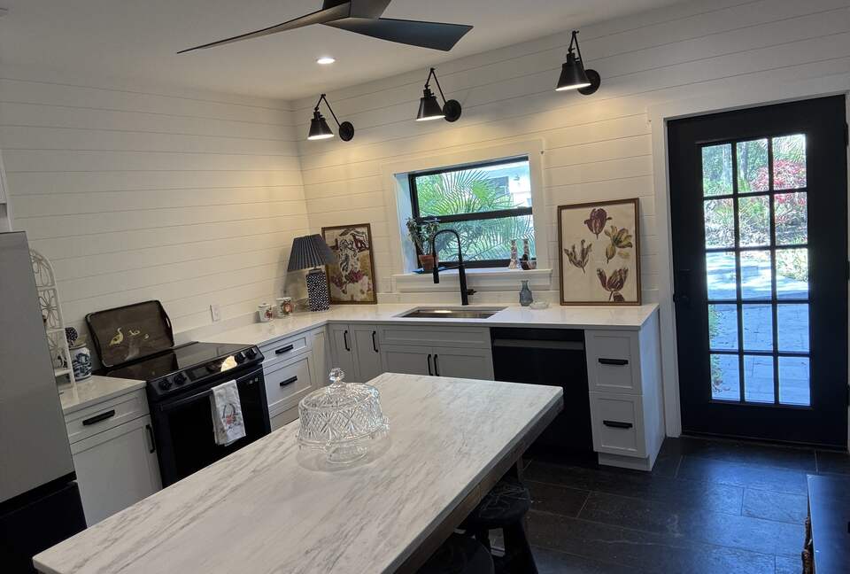 Countryside Escape Near Orlando with Private Acreage - Orlando, Florida