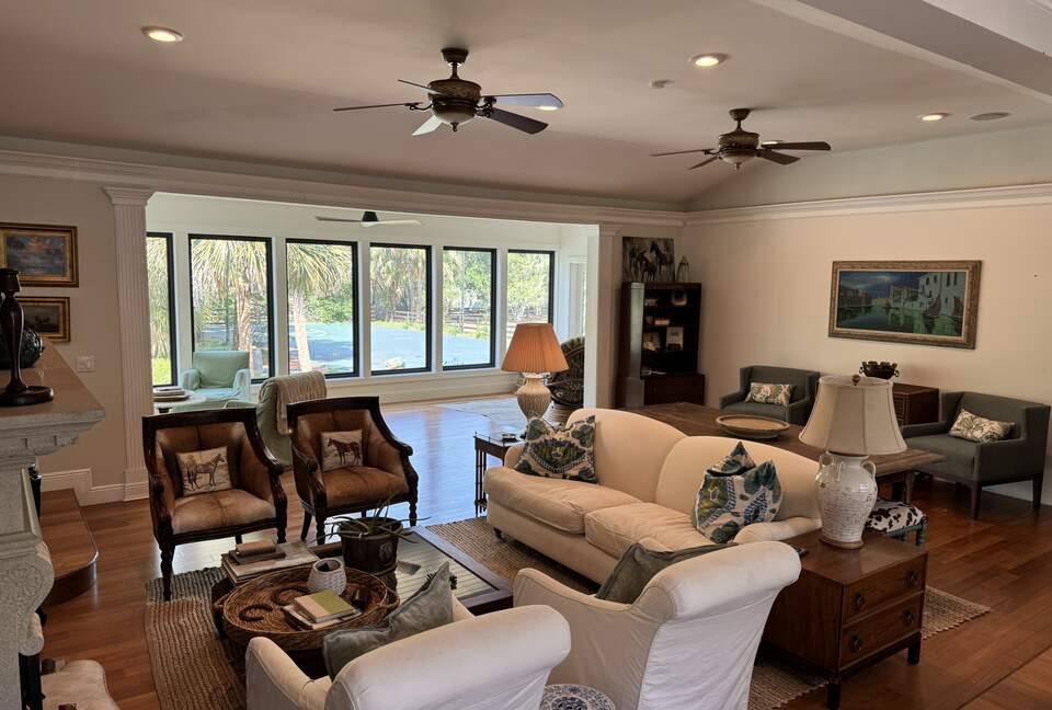 Countryside Escape Near Orlando with Private Acreage - Orlando, Florida