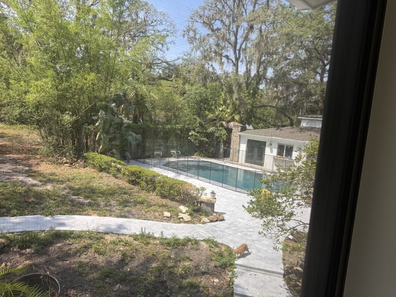 Countryside Escape Near Orlando with Private Acreage - Orlando, Florida