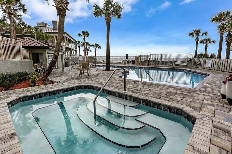 Ponte Vedra Beachfront Hideaway - Ponte Vedra Beach, Florida