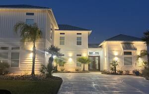 Rockport Bayfront Retreat - Rockport, Texas